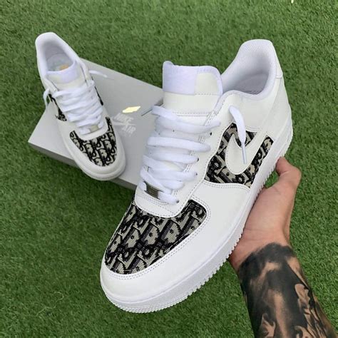 air force dior femme|Air Force One Dior : La sneaker par excellence.